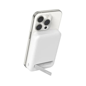 Belkin Powerbank Qi2 Wireless 10k Kick Stand White