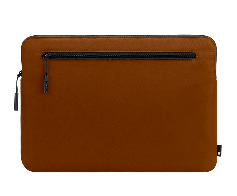 Incase Compact Sleeve in Flight Nylon for 13-inch MacBook Pro - Thunderbolt 3 (USB-C) and 13-inch MacBook Air with Retina Display - Forest Green